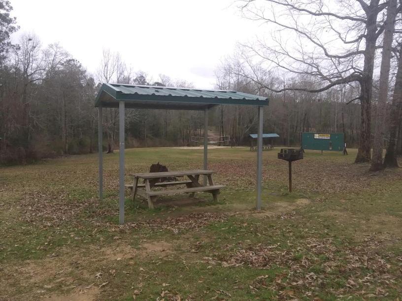 Whispering Creek Lodging & Rv Resort Newton Exteriér fotografie