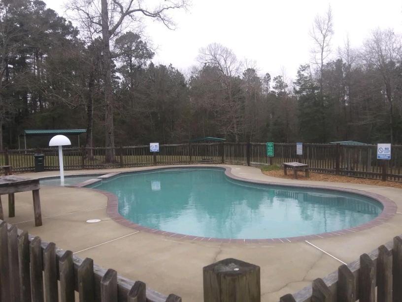 Whispering Creek Lodging & Rv Resort Newton Exteriér fotografie