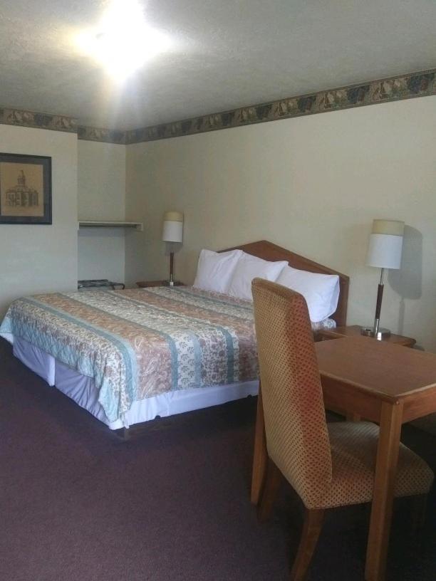 Whispering Creek Lodging & Rv Resort Newton Exteriér fotografie